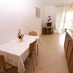 Valentina 1005 Apartamento Fažana